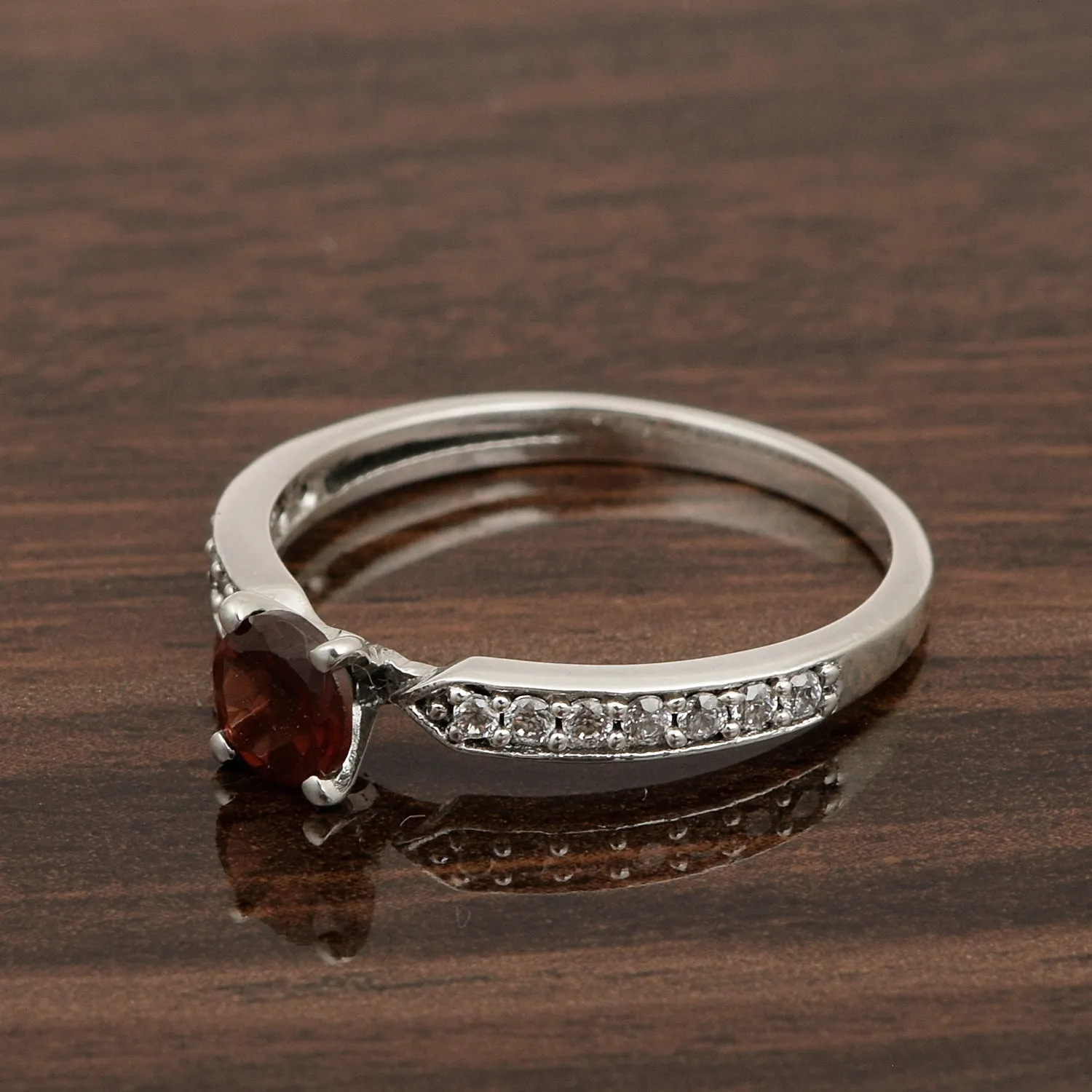 0.50 Ctw Round Cut Garnet Solitaire Accent 925 Sterling Silver Wedding Ring