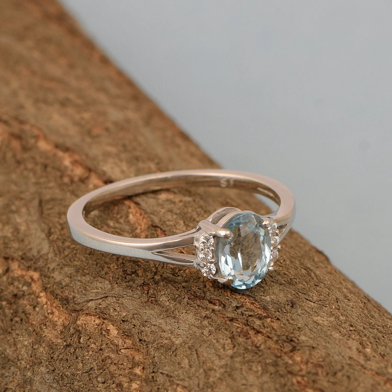 0.65 Ctw Oval Blue Topaz 925 Sterling Silver Solitaire Accents Women Wedding Ring
