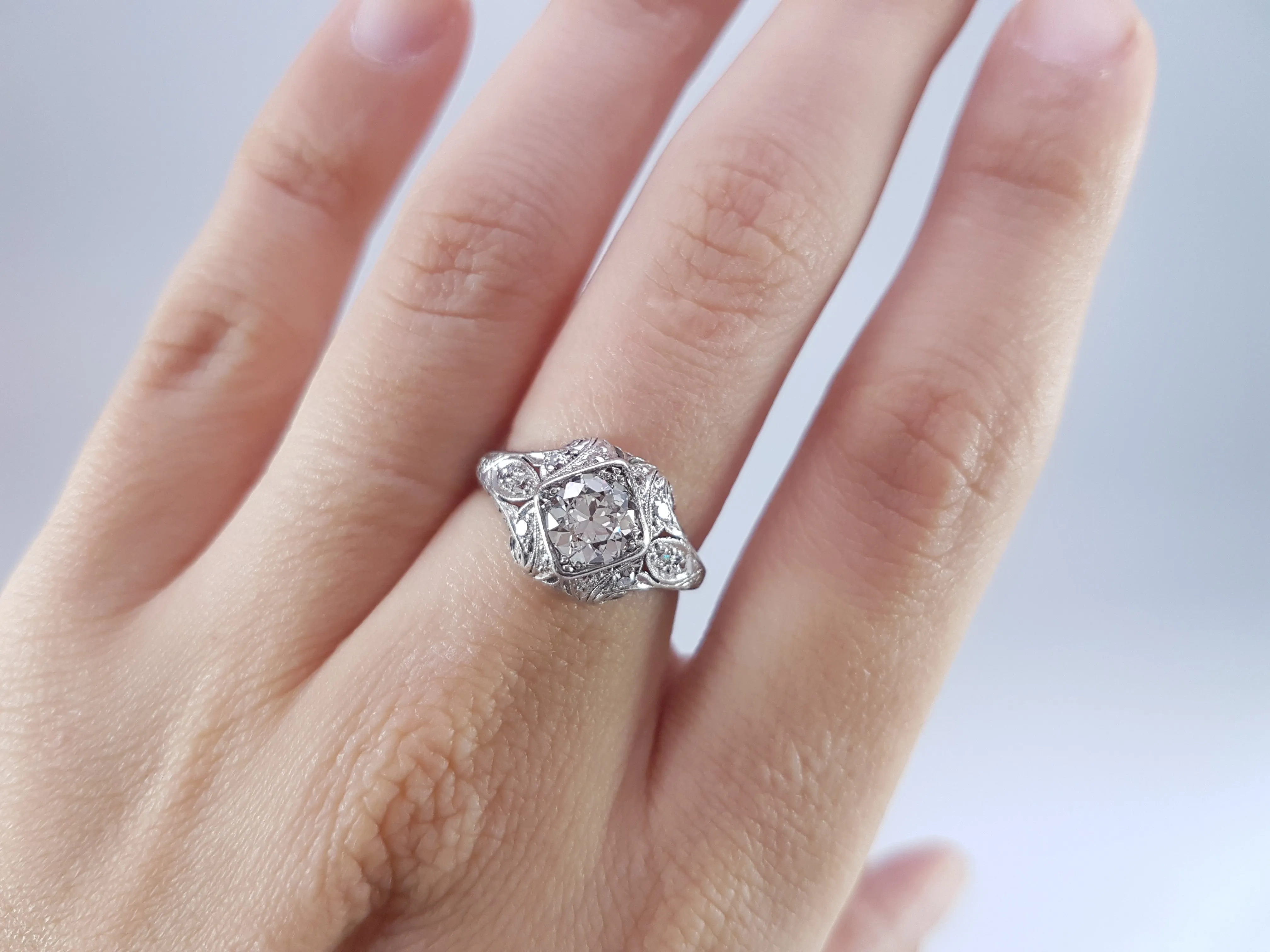 0.96CTW ART DECO PLATINUM DIAMOND RING