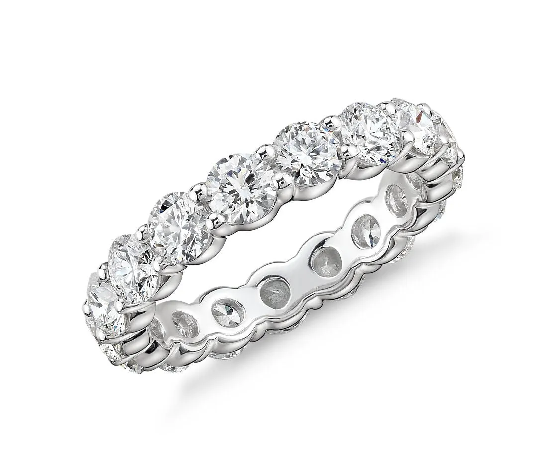 18kt White Gold Round Brilliant Cut Diamond Eternity Band, 3.00TCW