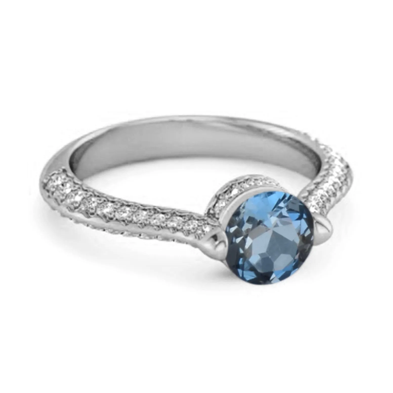 925 Sterling Silver 0.25 Ctw London Blue Topaz Solitaire Accents Ring