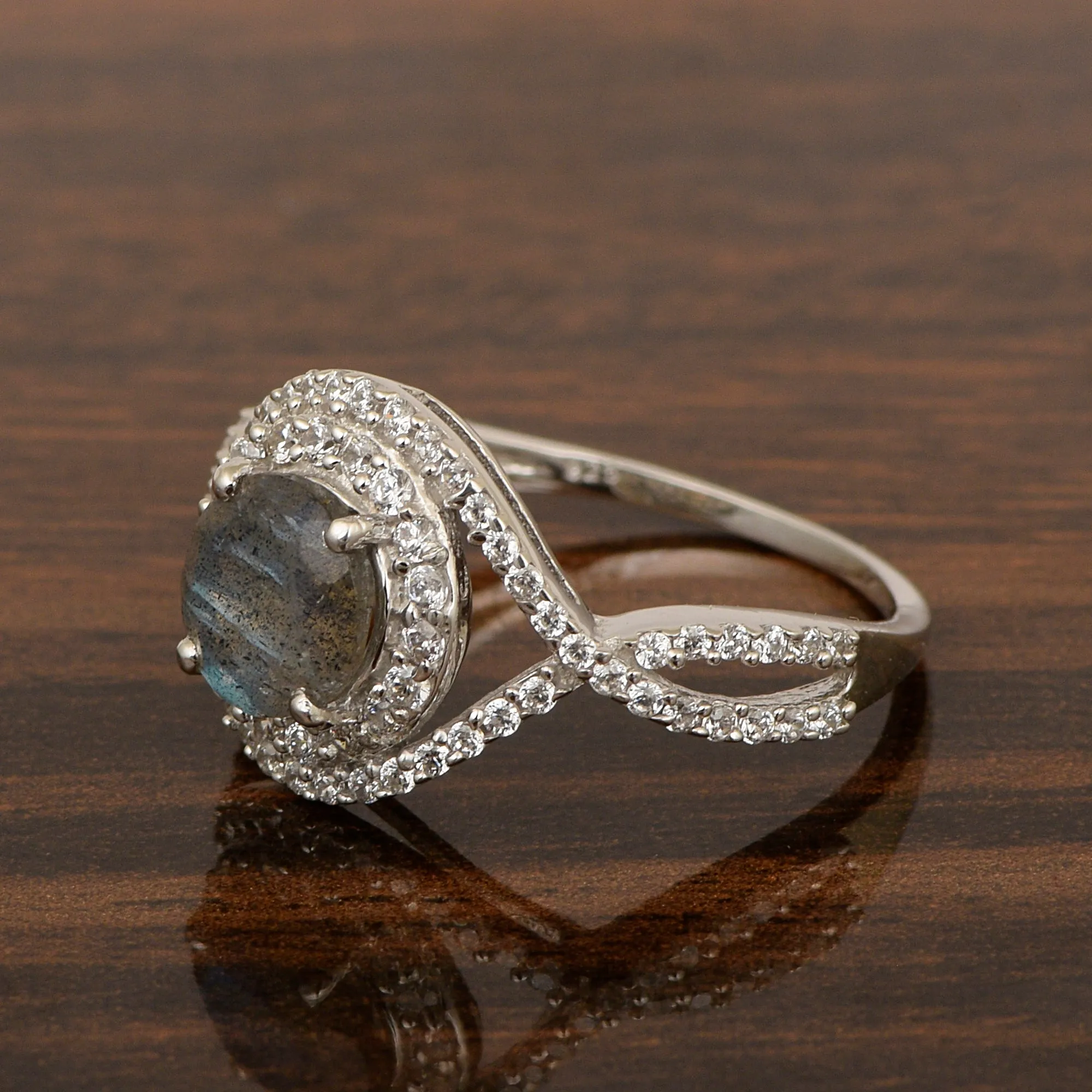 925 Sterling Silver 1.50 Ctw Labradorite Women Wedding Rings