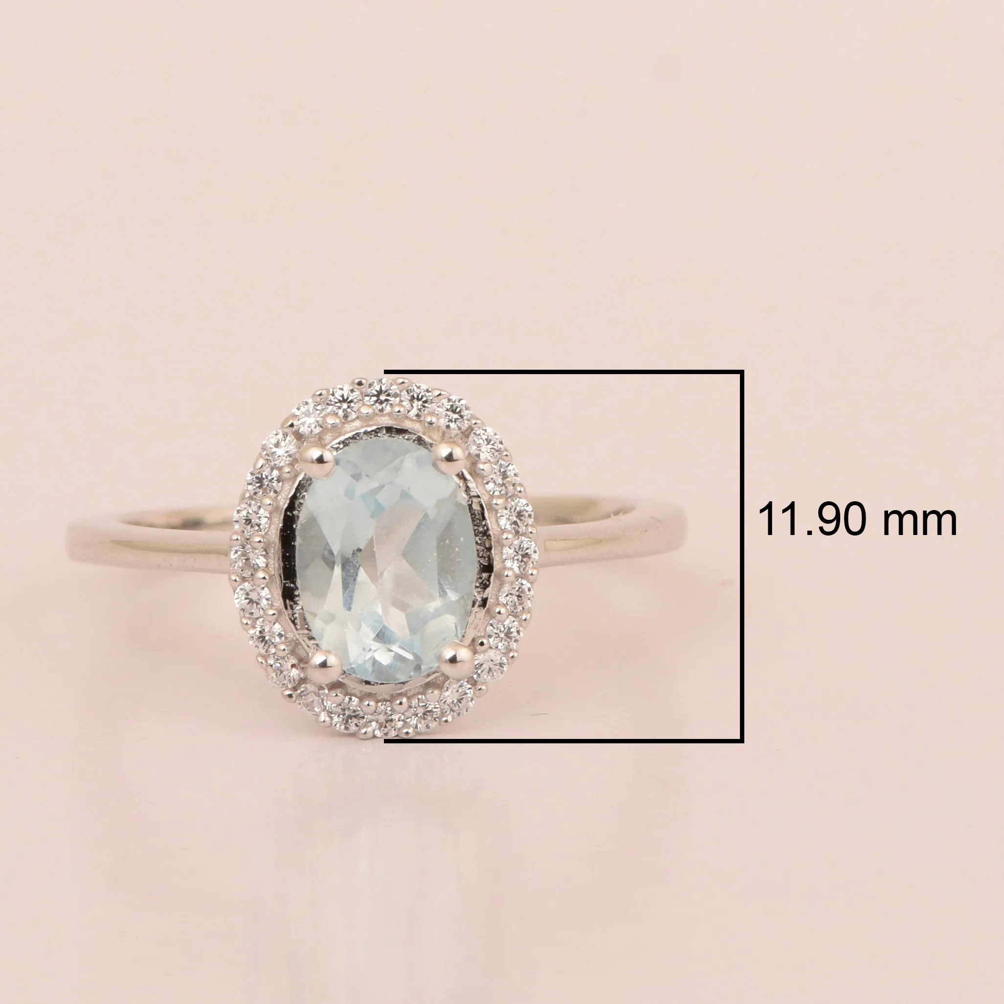925 Sterling Silver 1.75 Ctw Oval Aquamarine & White Accents Women Ring