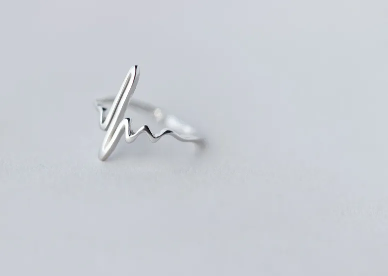 925 Sterling Silver Heartbeat Rhythm Ring