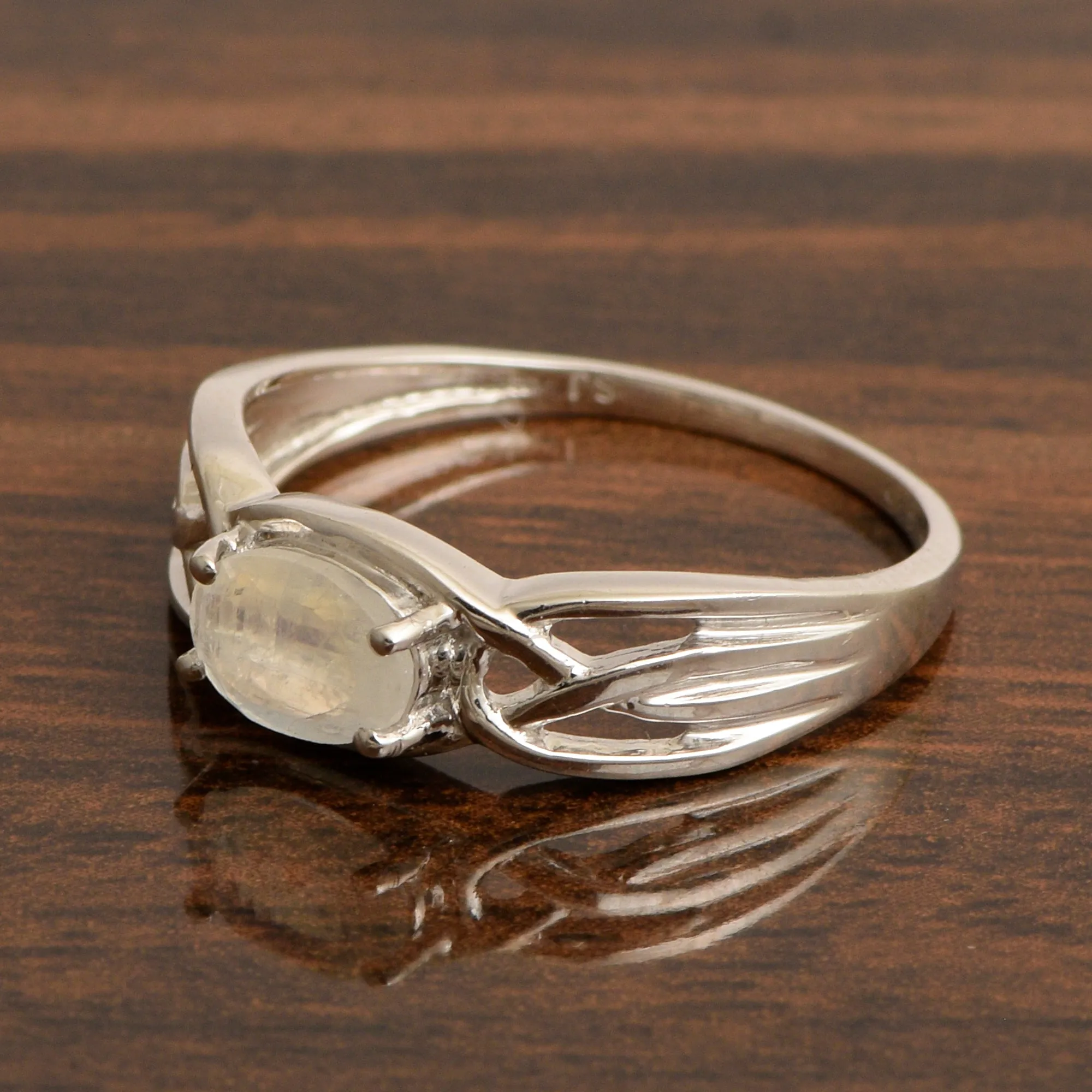 925 Sterling Silver Oval-Cut Moonstone Bridal Wedding Ring