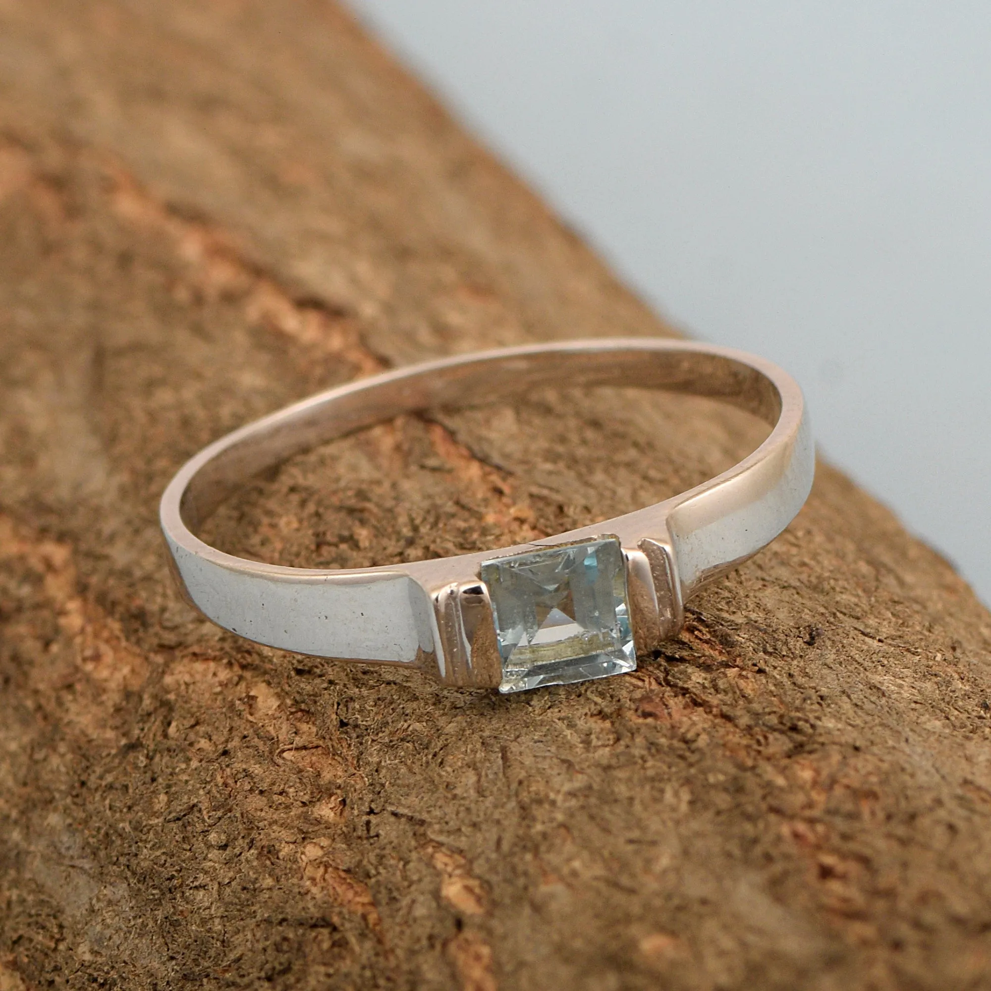 925 Sterling Silver Princess Cut 4MM Aquamarine Wedding Stacking Ring