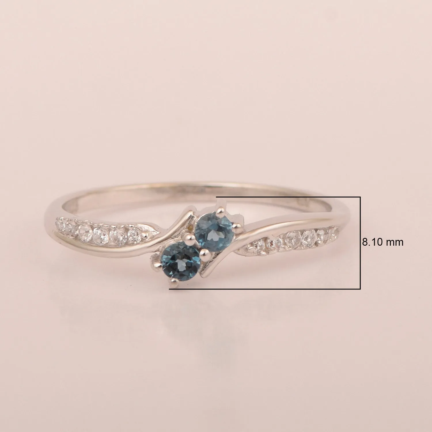 925 Sterling Silver Round 0.20 Ctw London Blue Topaz Women Engagement Ring