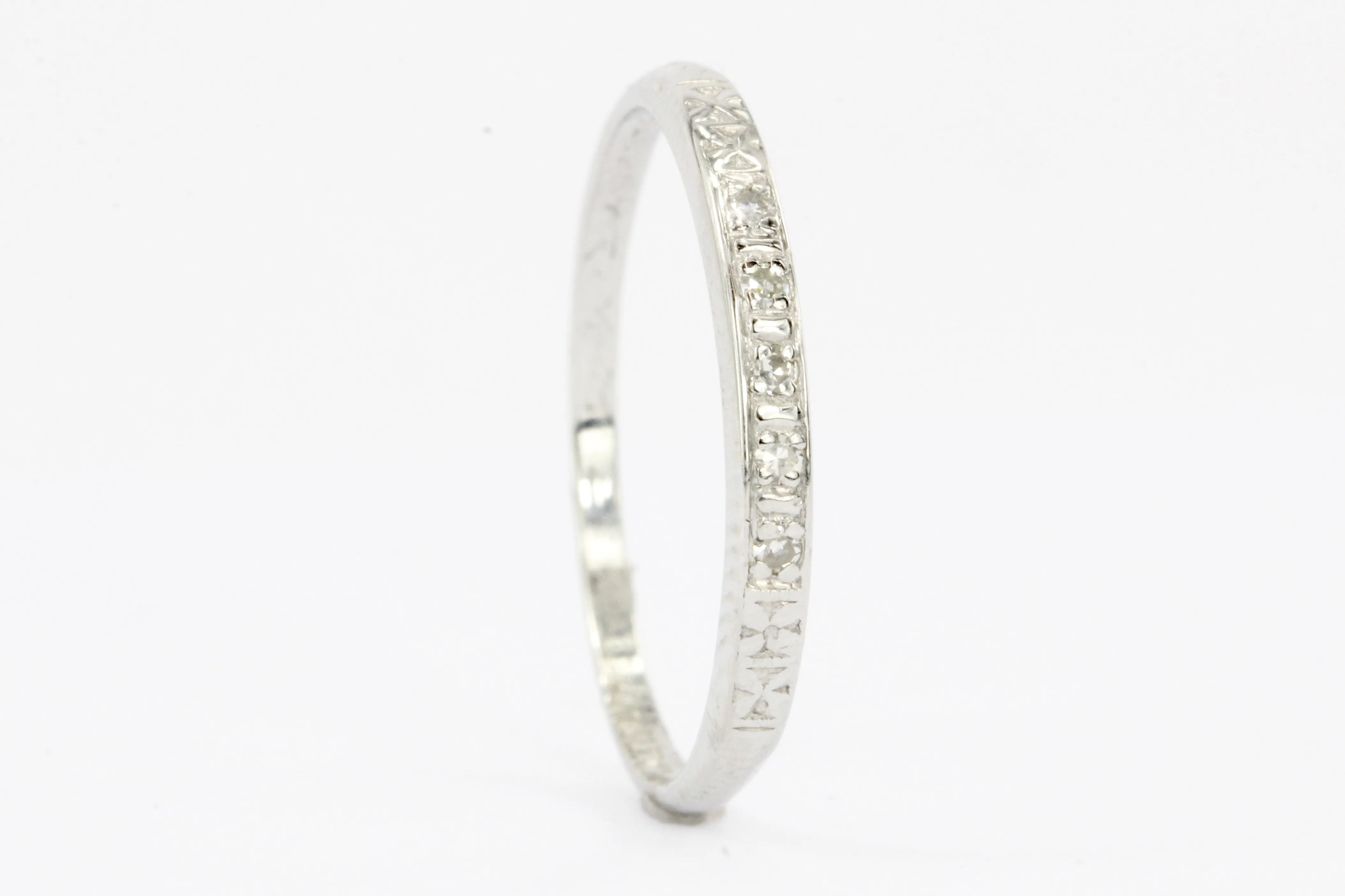 Art Deco Platinum Diamond Wedding Ring by Bristol Ring Co c.1943