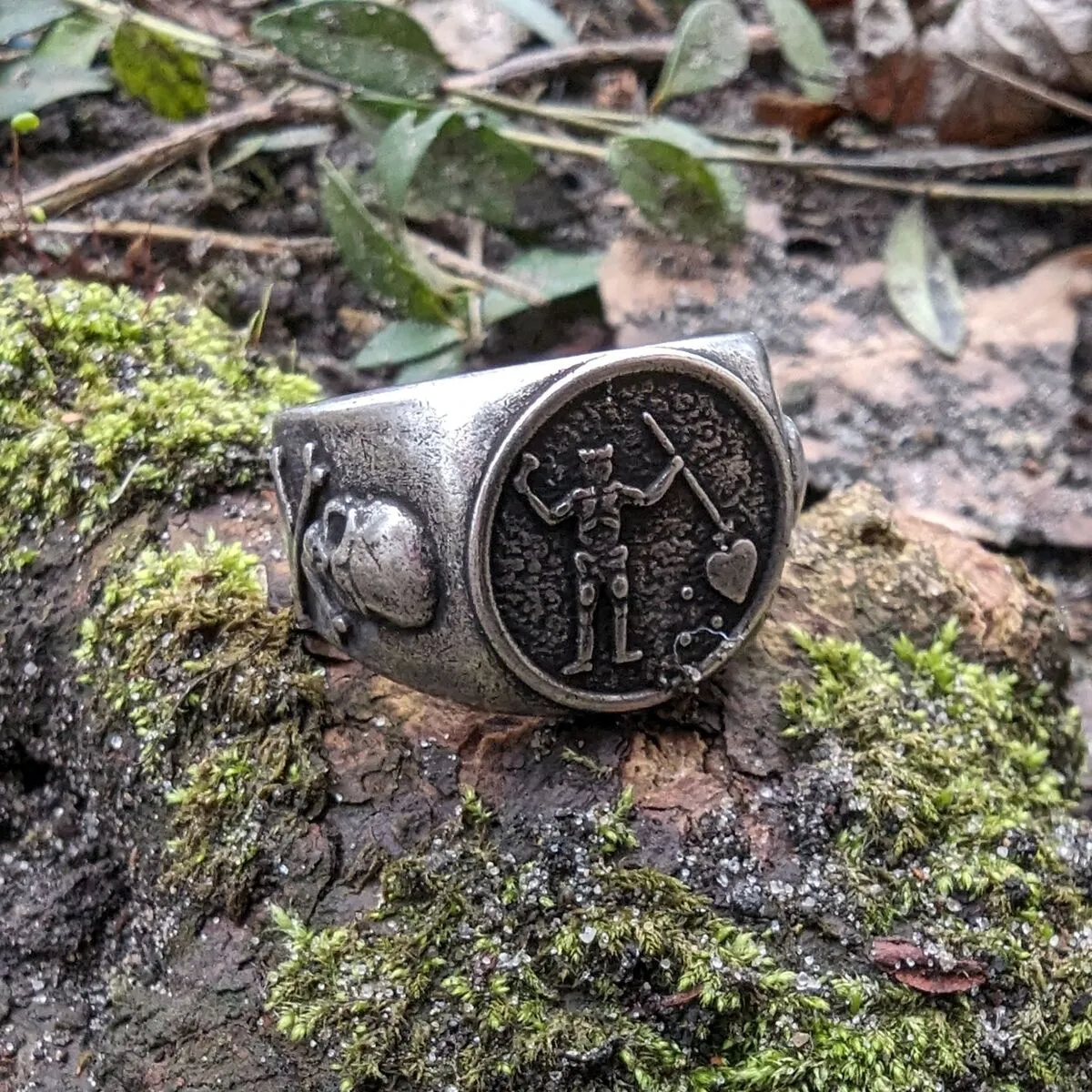 Blackbeard signet bronze ring