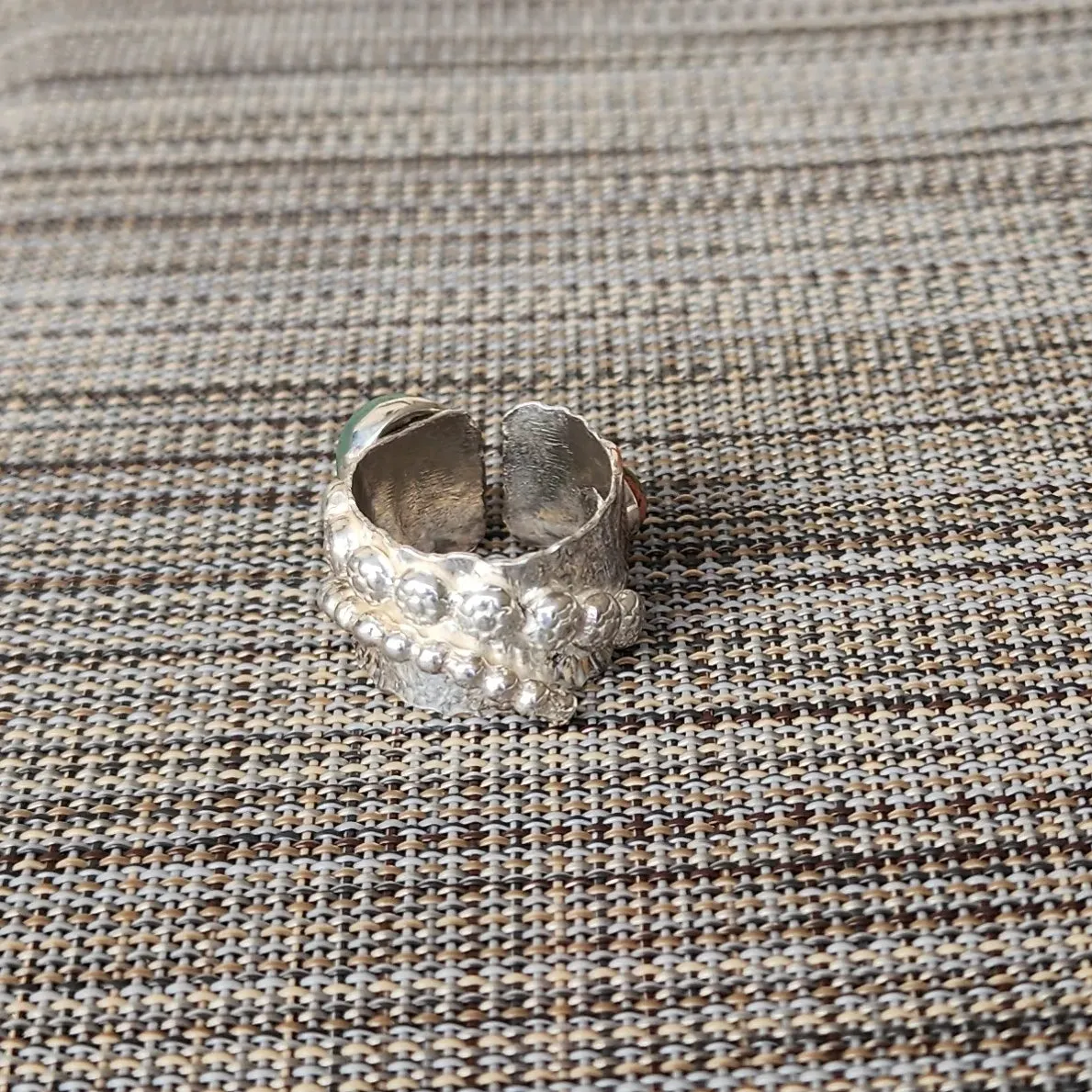 Bold Boho Hammered Texture Sterling Silver Statement Ring – Aventurine & Unikite with Copper Heart
