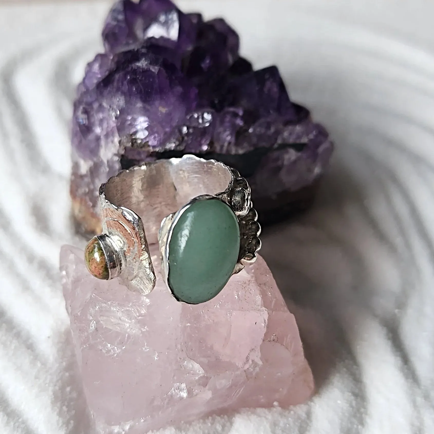 Bold Boho Hammered Texture Sterling Silver Statement Ring – Aventurine & Unikite with Copper Heart