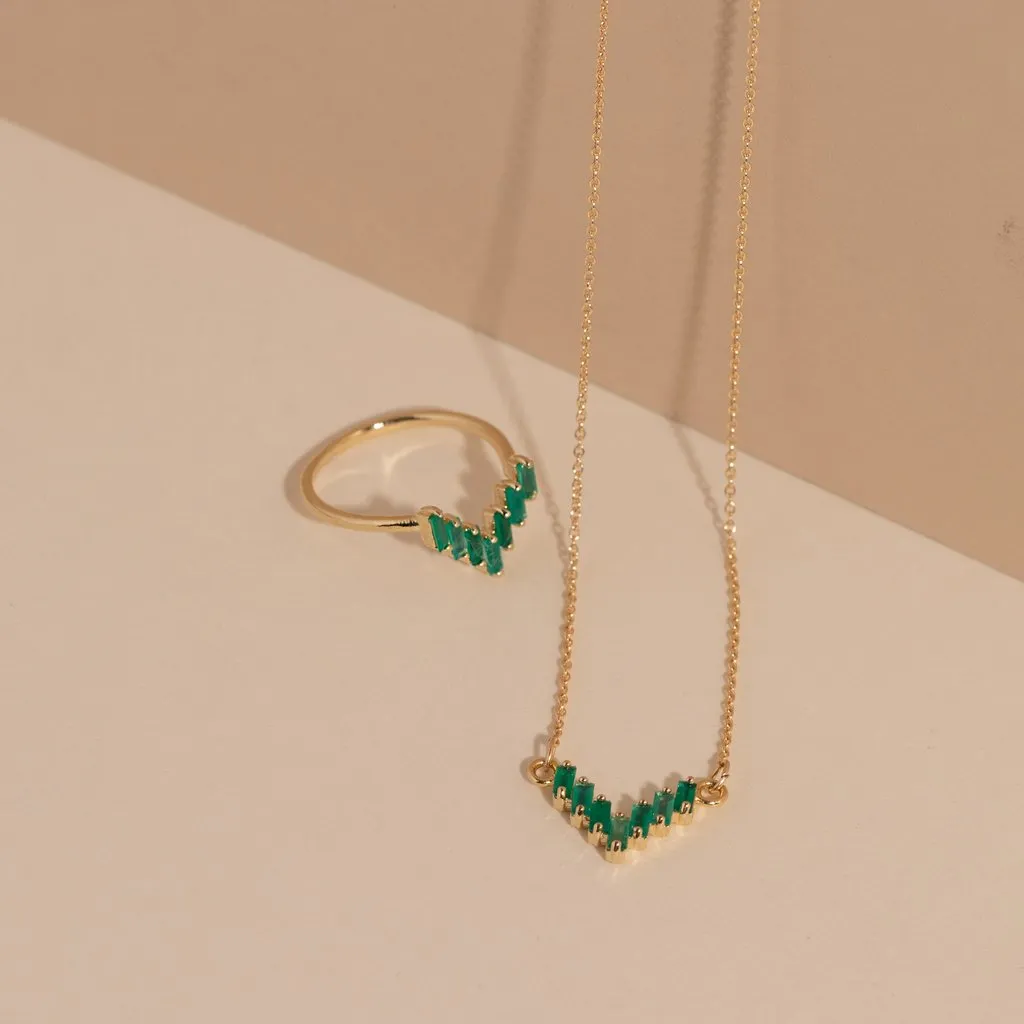 Chevron Ring in Green Onyx
