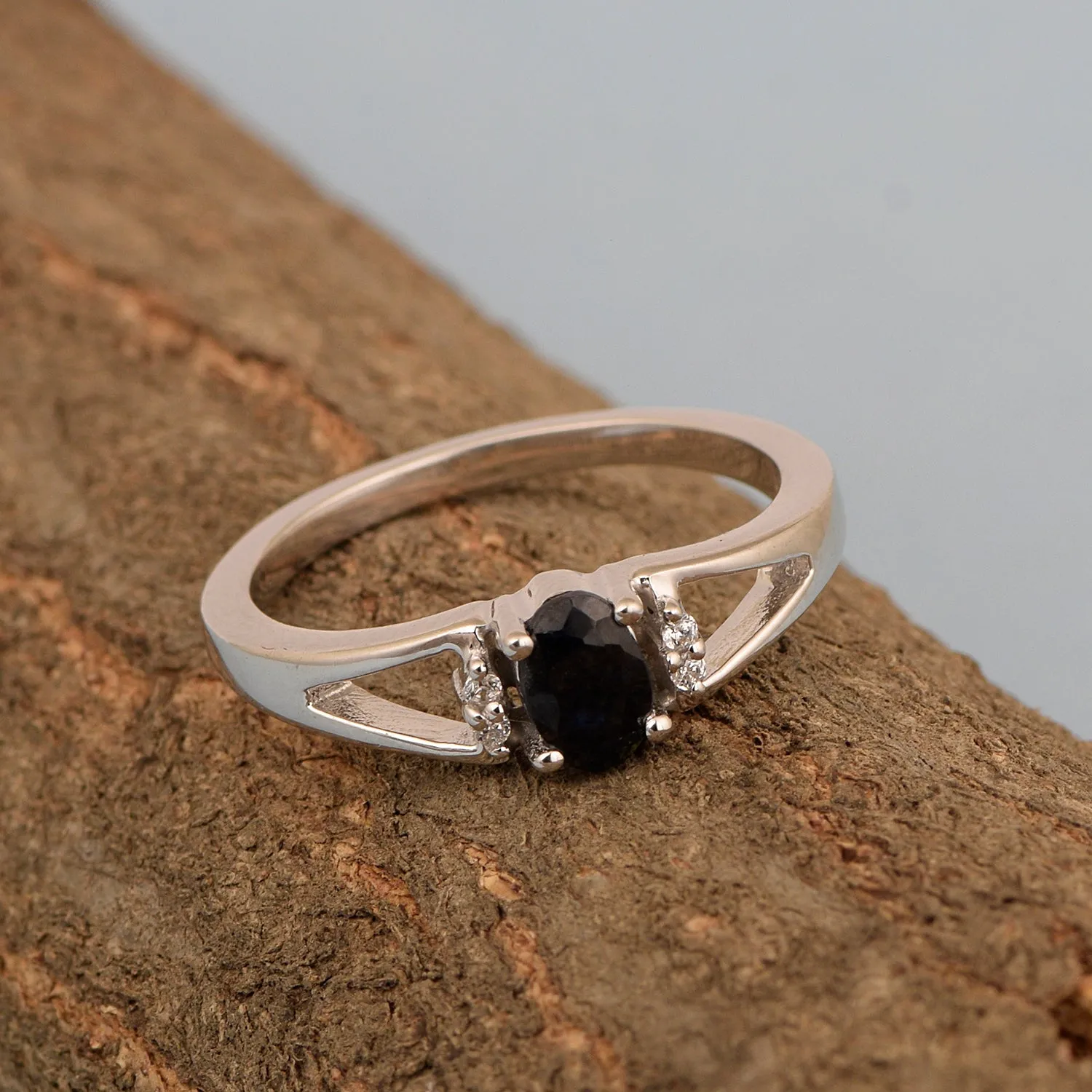 Classic Oval 6X4 MM Black Spinel Solitaire Engagement 925 Sterling Silver Rings for Women