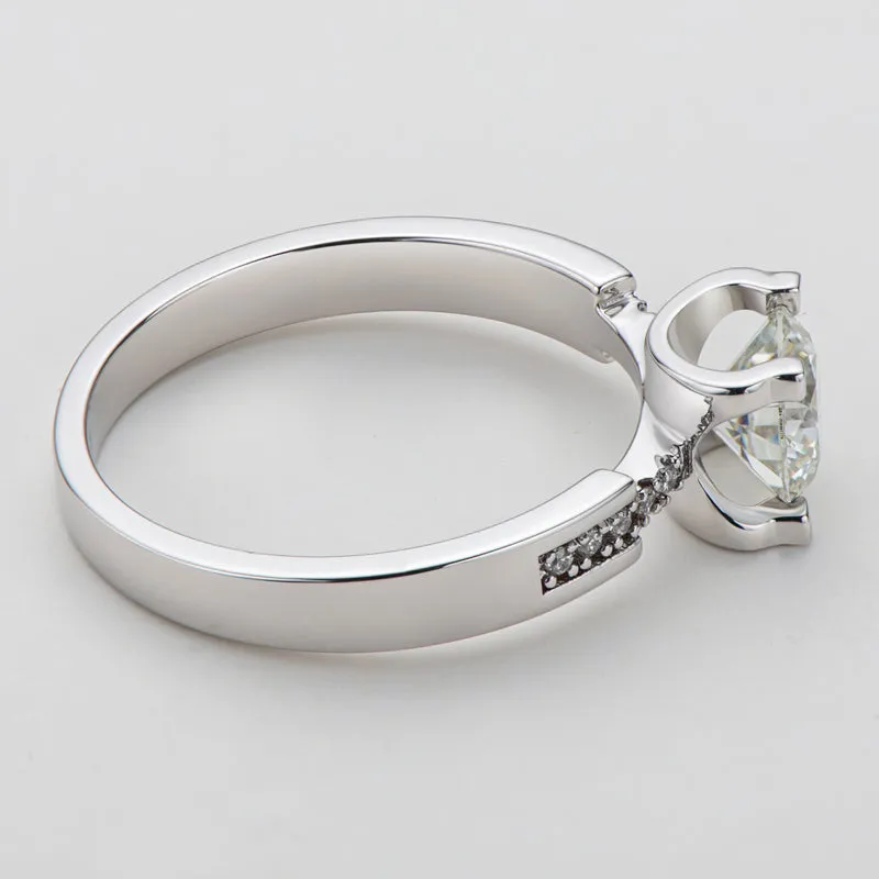 Classic Round Cut 1Carats Moissanite Diamond Solitaire Rings