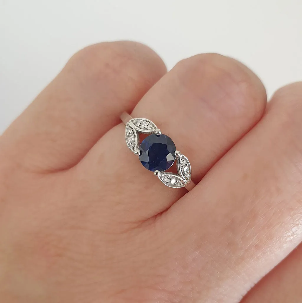 Delicate Open Diamond Leaf Shoulder Ring