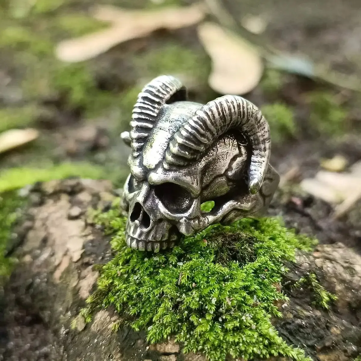 Demon horns skull ring from bronze