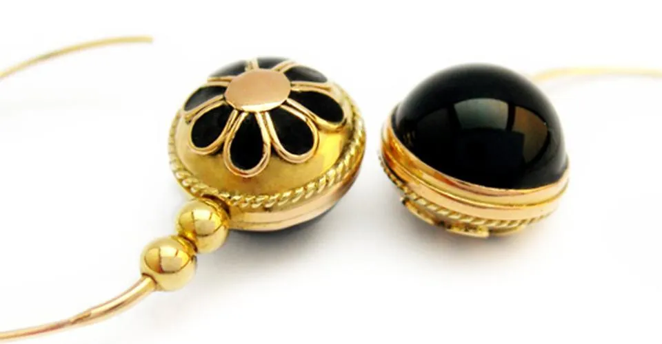 Energy jewelry- real hip hop jewelry