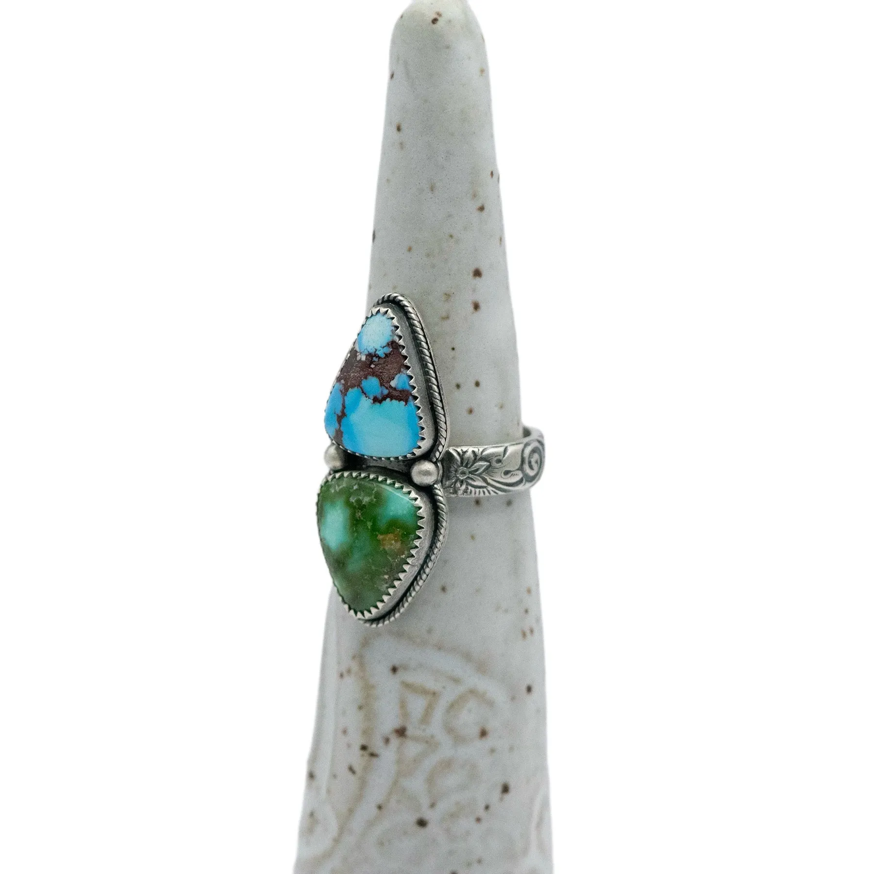 Golden Hills Turquoise & Sterling Silver Simple Ring  / U.S. Size 7 3/4