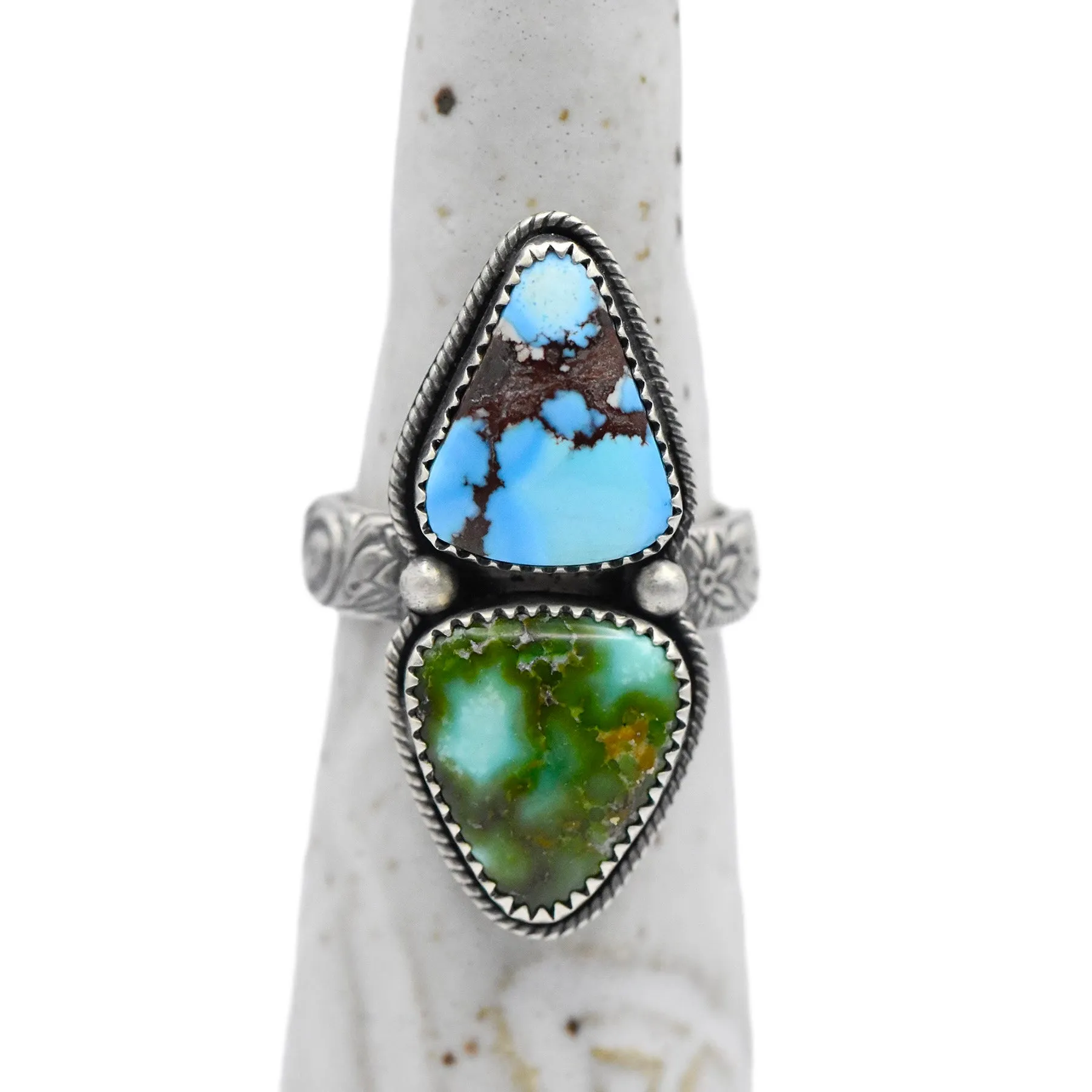 Golden Hills Turquoise & Sterling Silver Simple Ring  / U.S. Size 7 3/4