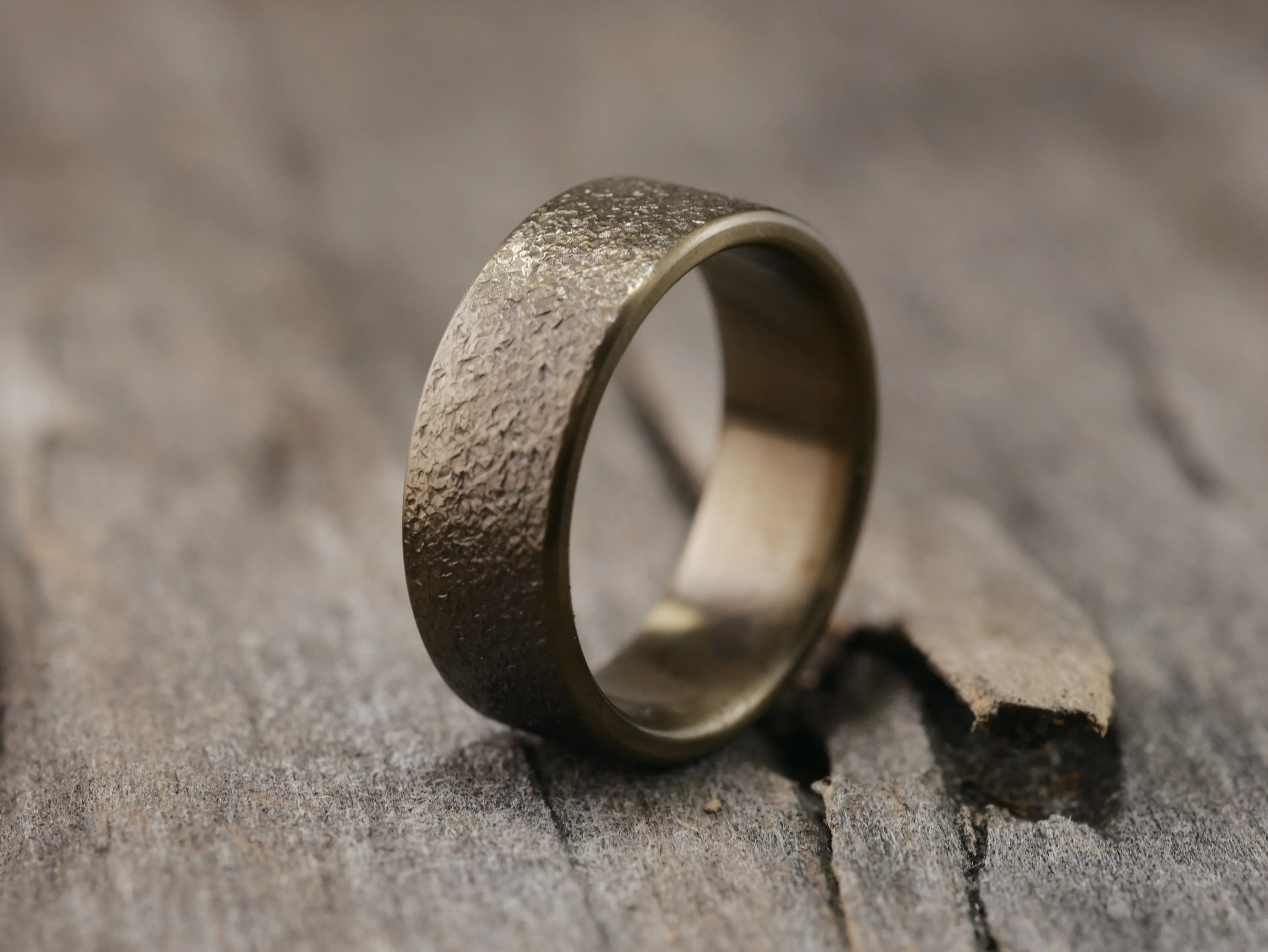 Grit - Burnt Bronze Finish