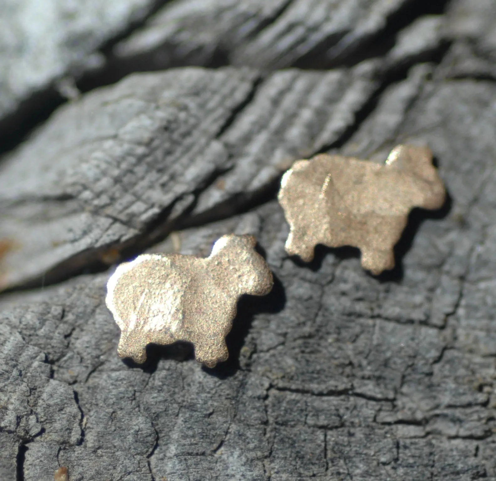 Hammered Tiny Metal Sheep Blanks
