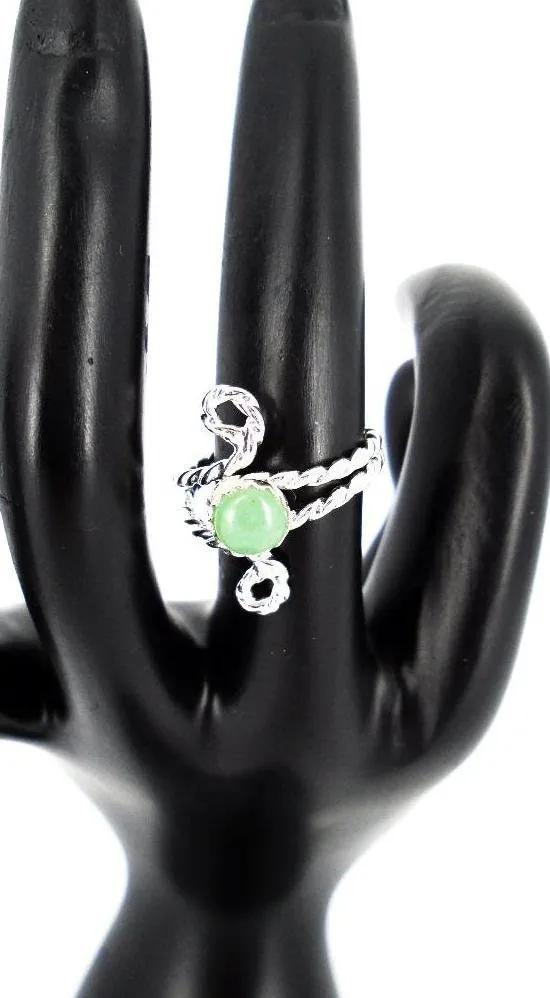 Handmade .925 Sterling Silver Twisted Band Ring with Green Aventurine Cabochon