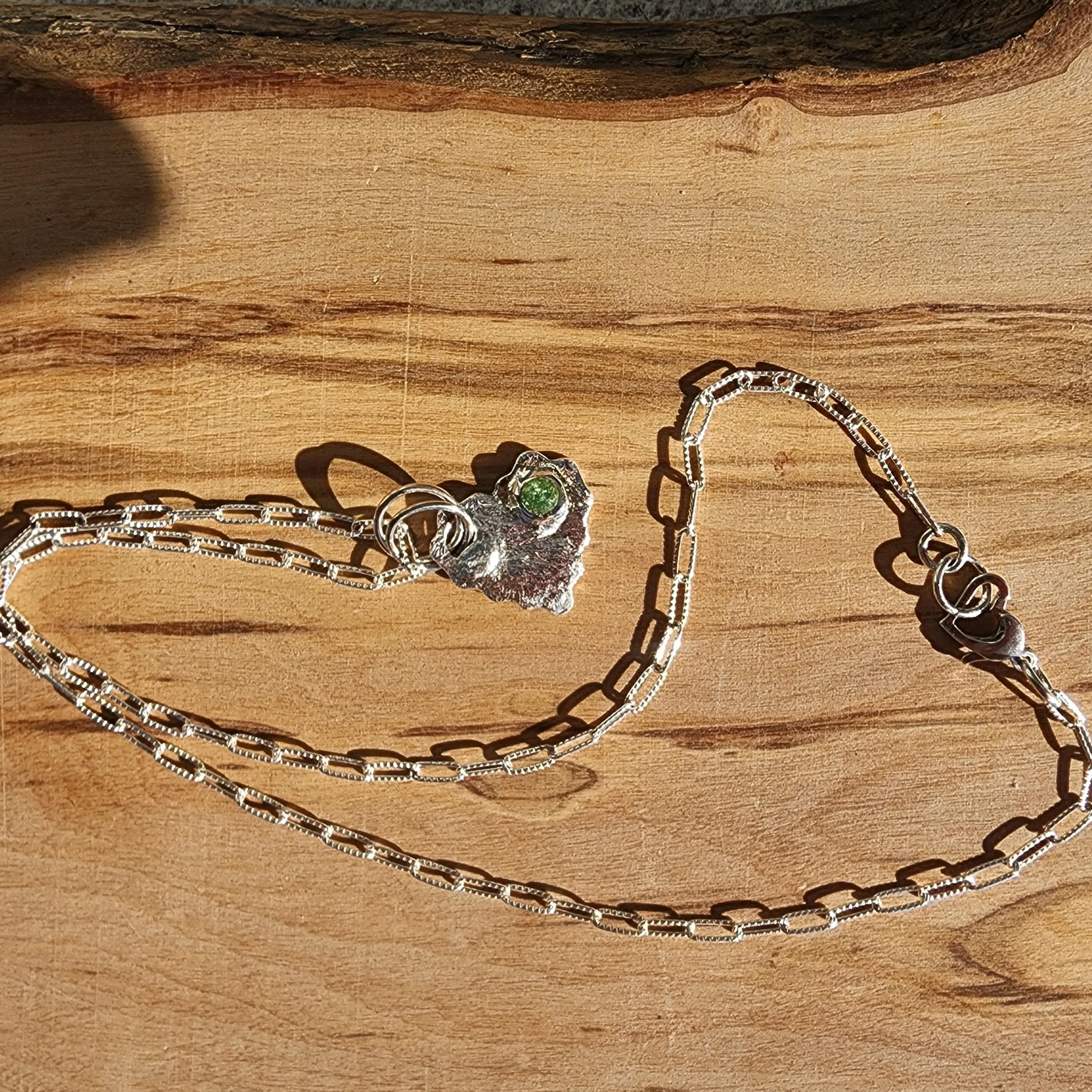 Handmade .999 Pure Silver Textured Heart Pendant Necklace with Green Rhinestone & Heart Clasp
