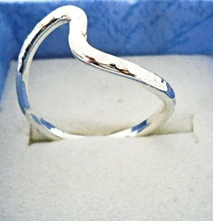 Handmade Twisted .925 Sterling Silver Hammered Textured 'S' Shape Band | Elegant & Artistic Design