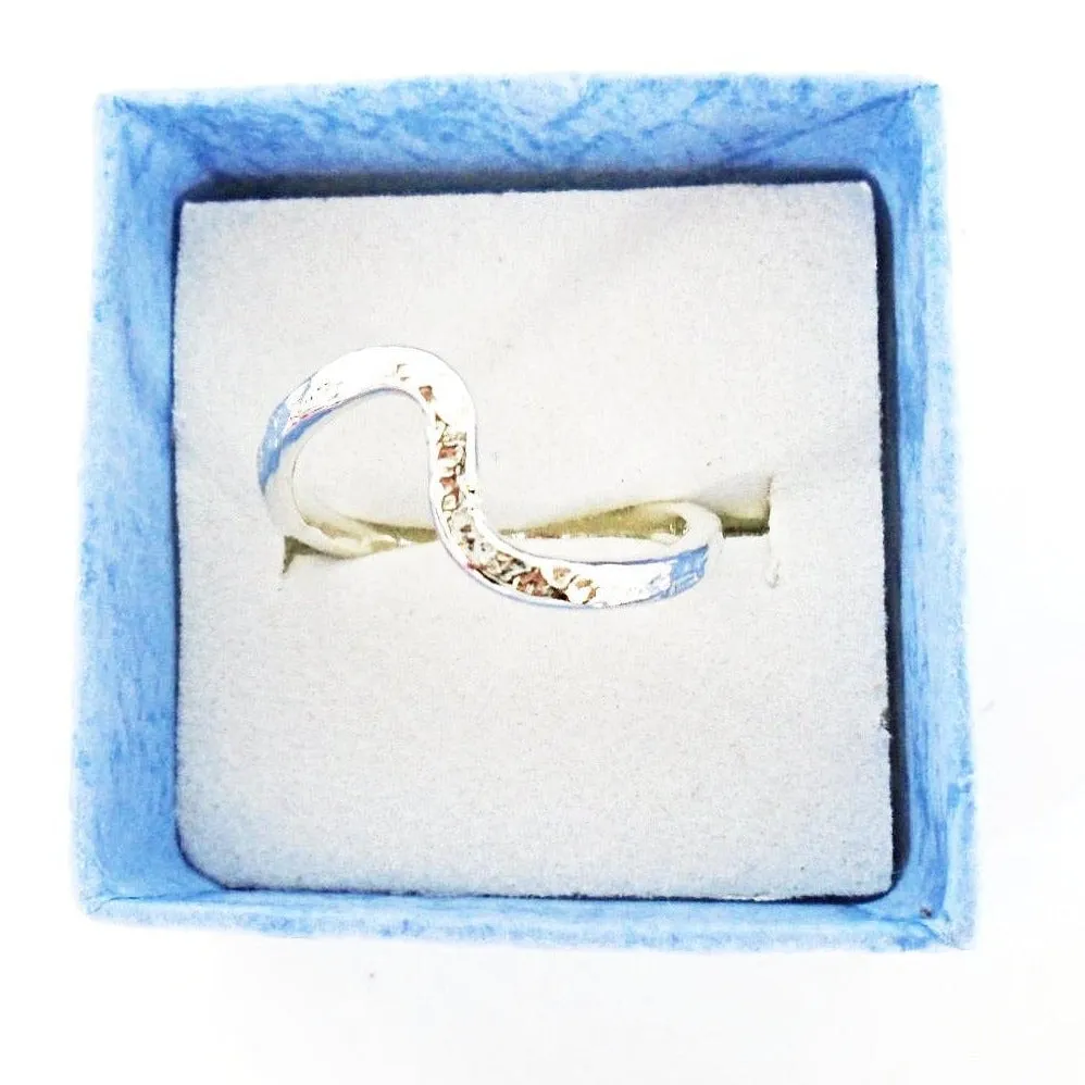 Handmade Twisted .925 Sterling Silver Hammered Textured 'S' Shape Band | Elegant & Artistic Design