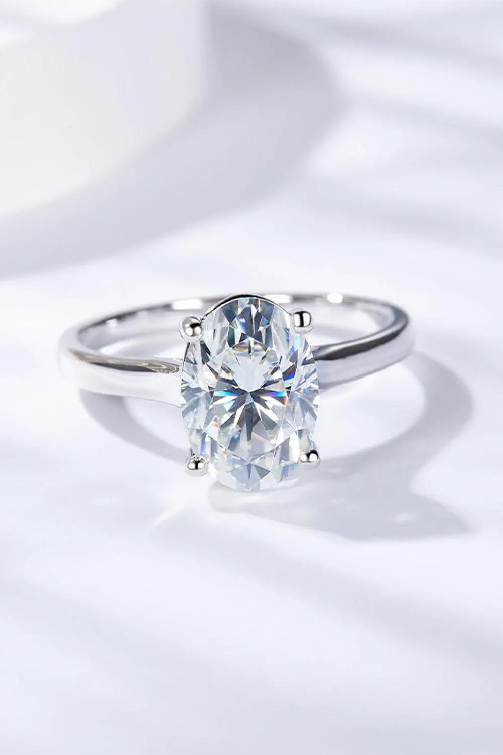 Hazel Blues® | 2.5 Carat Moissanite Solitaire Ring