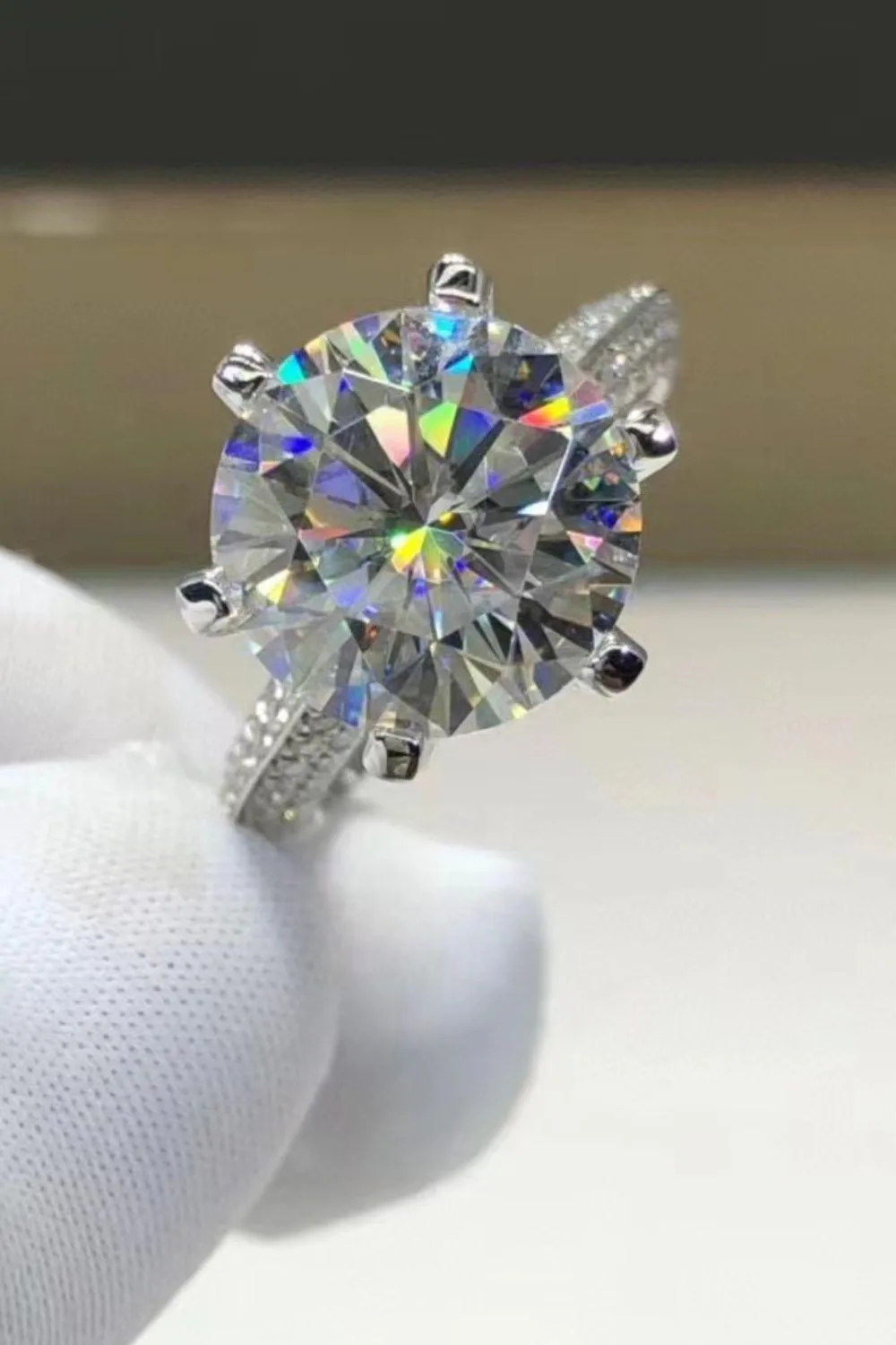 Hazel Blues® | 5 Carat Moissanite 6-Prong Ring