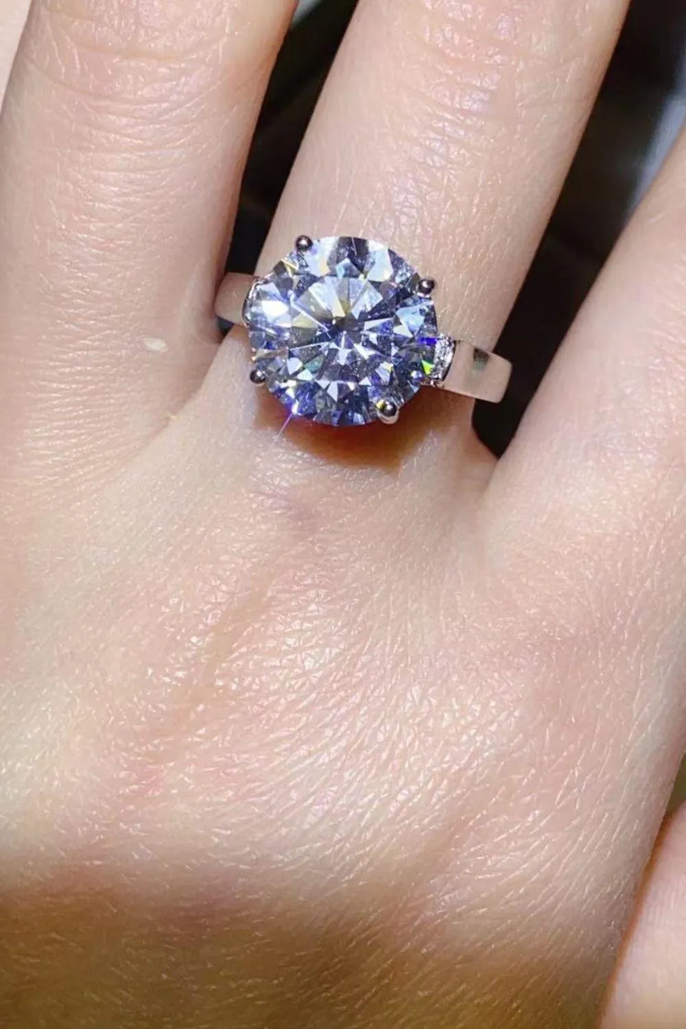 Hazel Blues® | 5 Carat Moissanite Platinum-Plated Ring