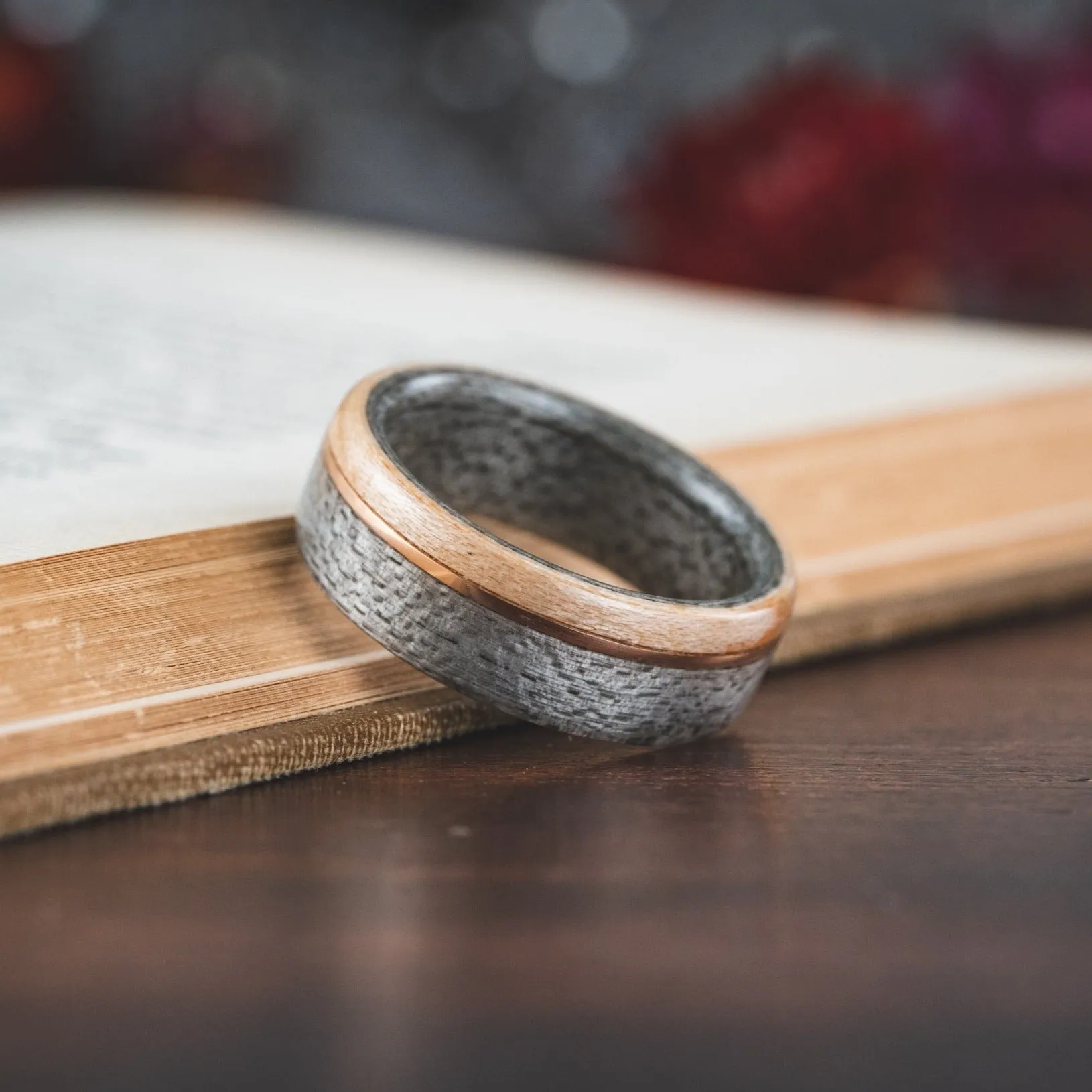 (In-Stock) Weathered Maple Ring - Offset Bronze Inlay & Natural Whiskey Barrel Edge - Size 10 | 8mm Wide