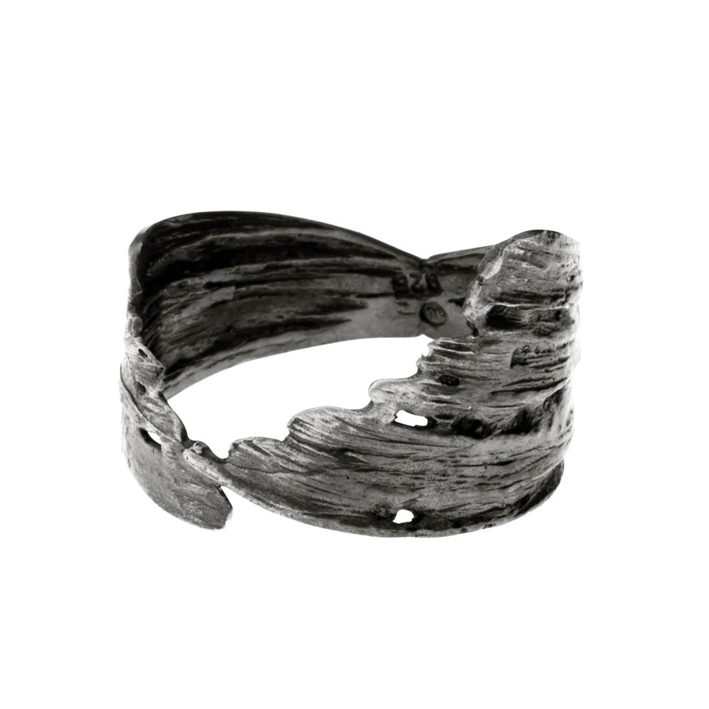 LAX ring