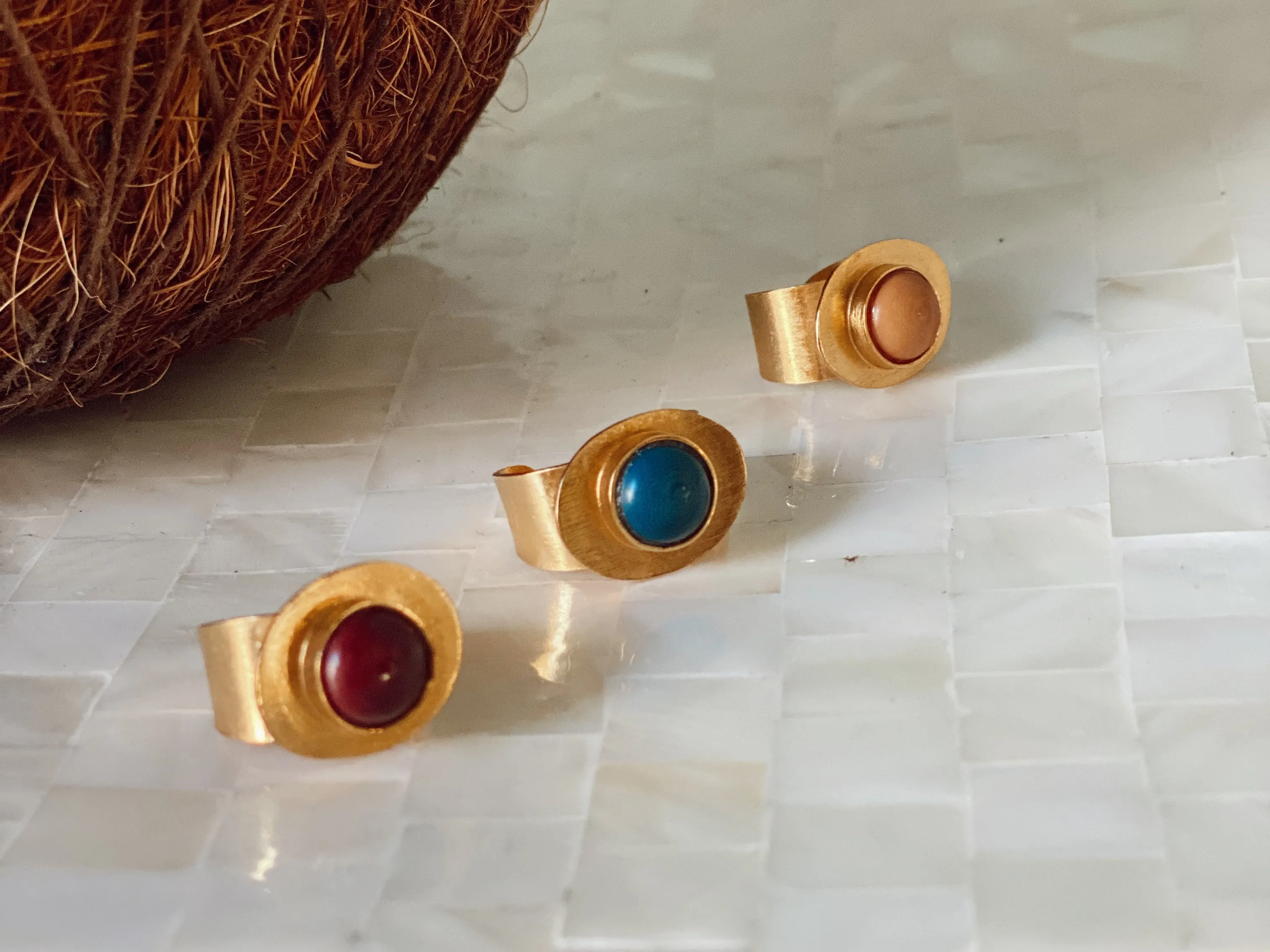 Locaste Ring