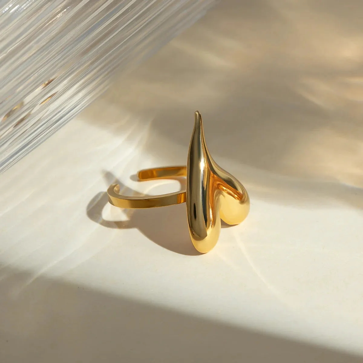 Minimalist Shiny Crooked Love Heart Opening Ring