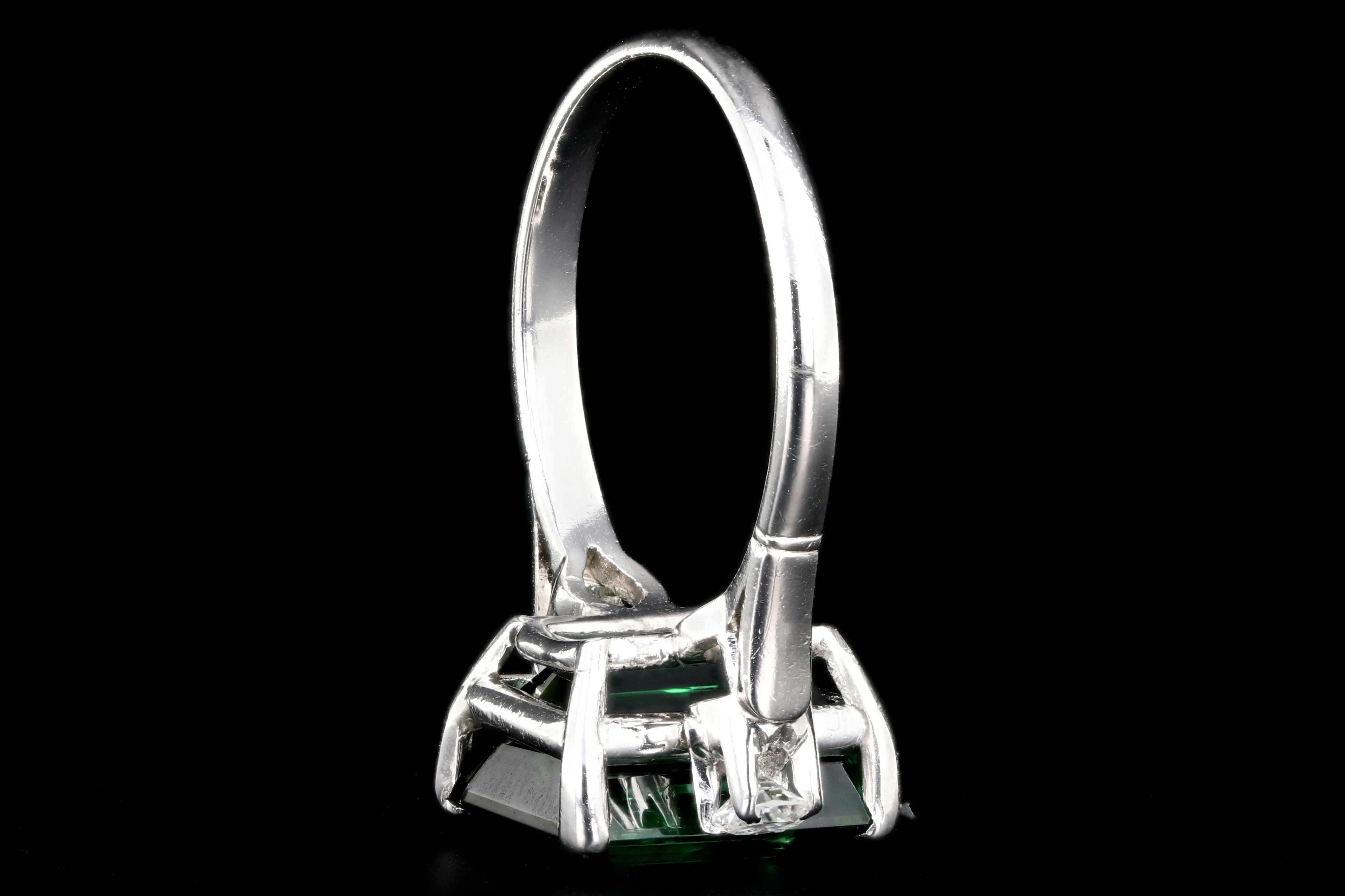 Modern Platinum  6.35 Carat Green Tourmaline and Diamond Ring