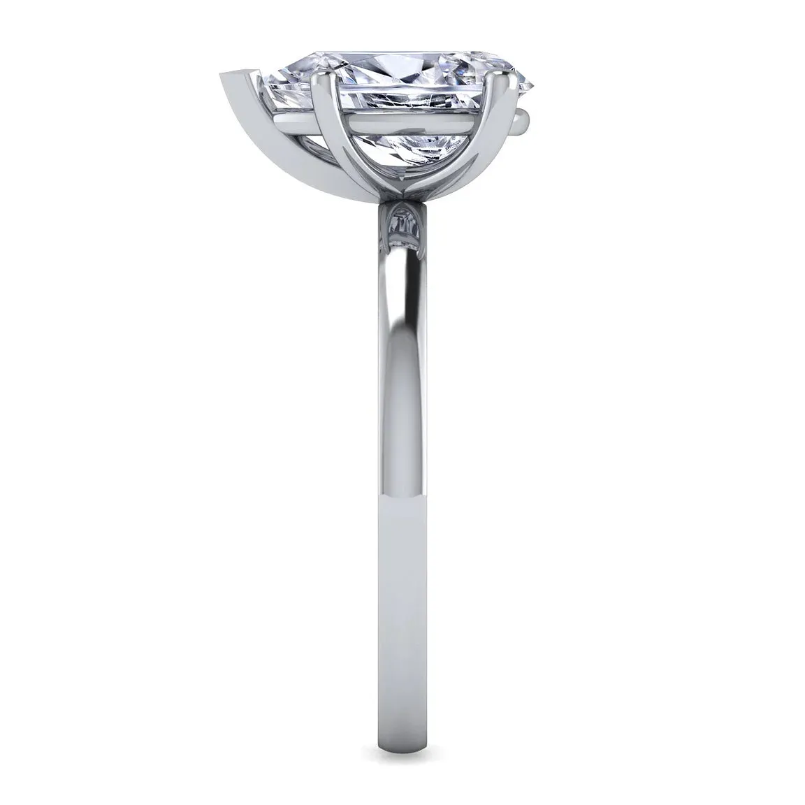 Pear Cut Solitaire Diamond Engagement Ring Mounting