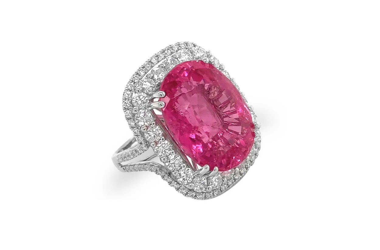 Ring 18kt Gold Center Rubellite & 90 Diamonds