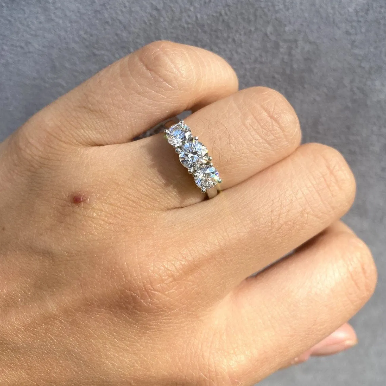 Round Cut 1.70 ct Platinum Three Stone Diamond Engagement Ring