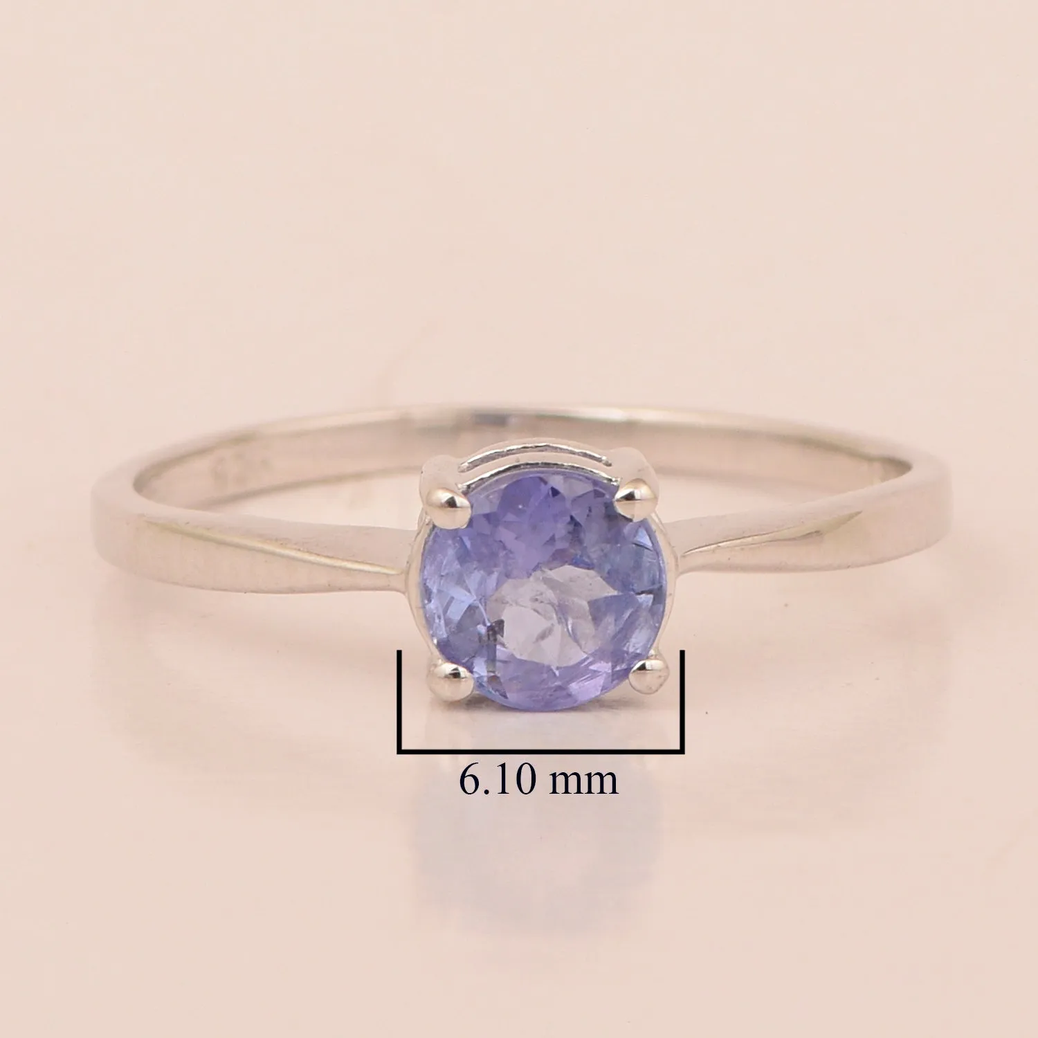 Round Cut 6mm Tanzanite Gemstone Solitaire Ring for Women in 925 Sterling Silver