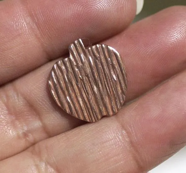 Small Apple in Textured Pattern Metal 16mm x 17mm