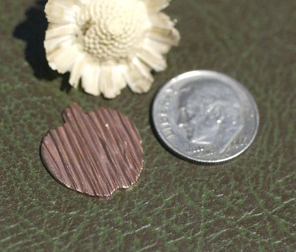 Small Apple in Textured Pattern Metal 16mm x 17mm