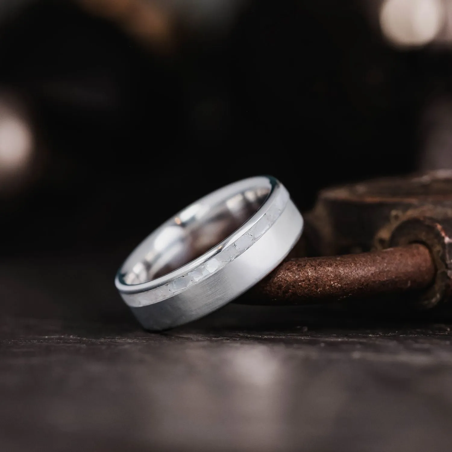 The Dune | Men's Silver Wedding Band with Offset Mother of Pearl Inlay