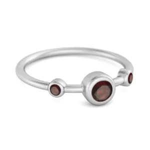 Three Stone Round Cut Garnet 925 Sterling Silver Bridal Ring