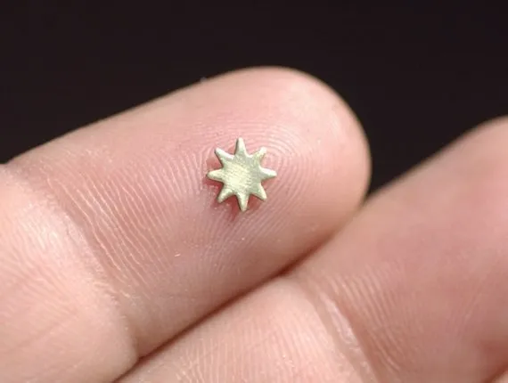 Tiny metal Stars 5mm, Sun or star blanks