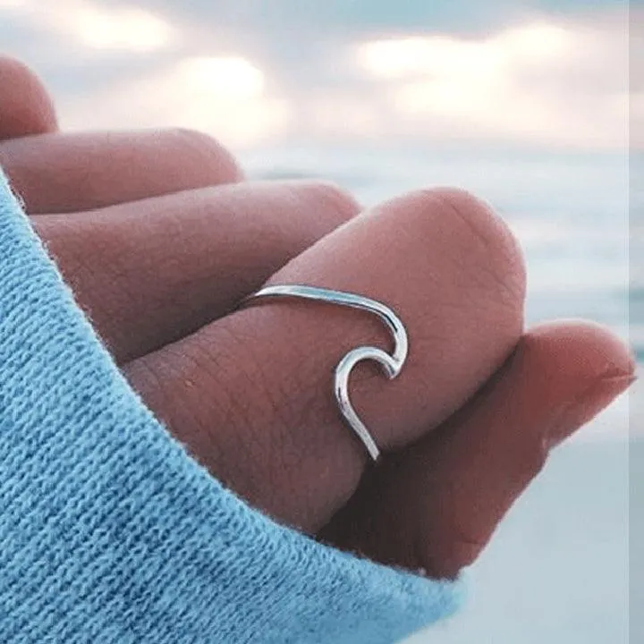 Trendolla Sterling Silver Highs And Lows Ring Wave Ring