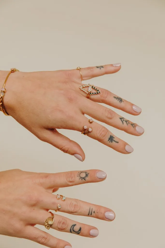 Triple Twisted Claw Ring with Stone in Pink Opal