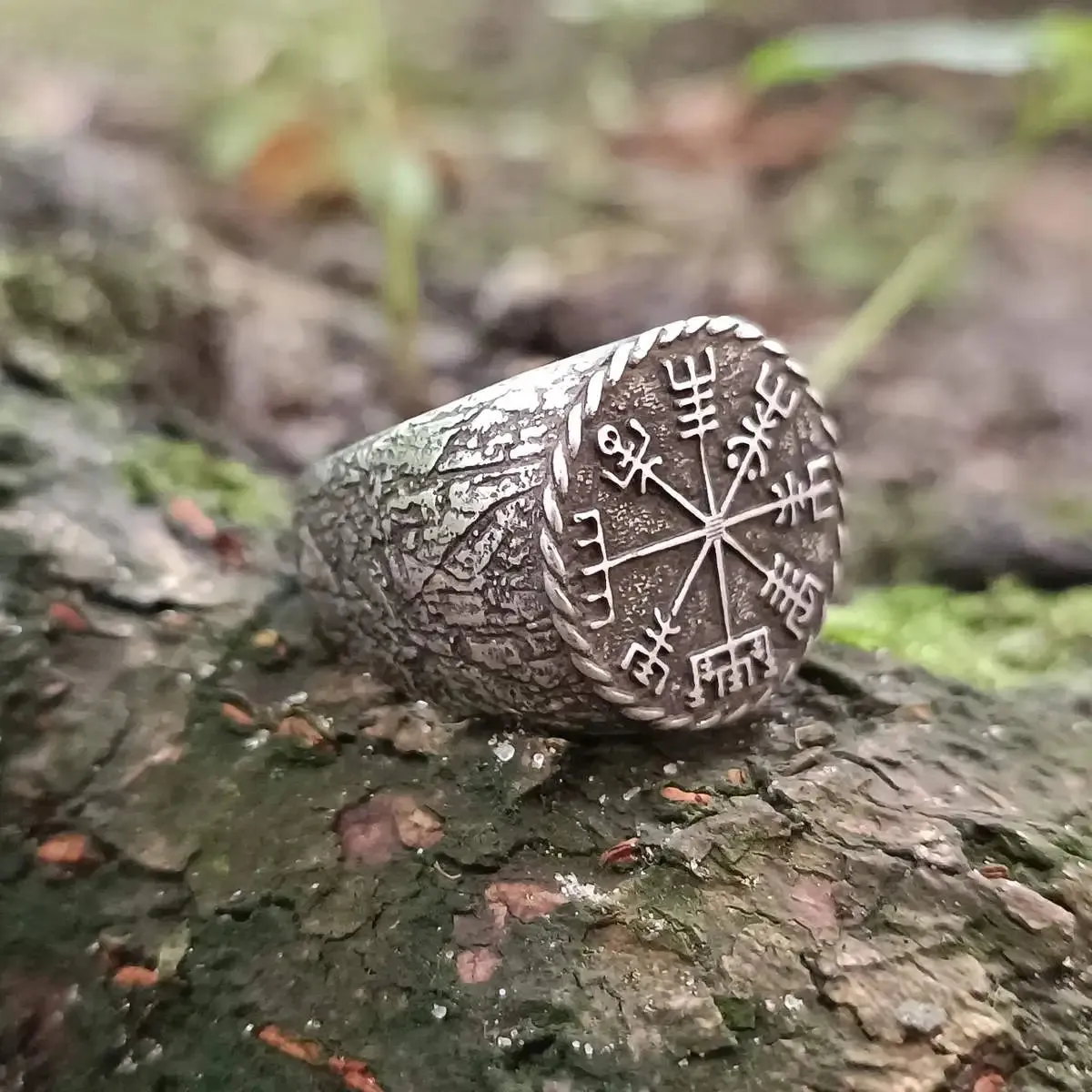 Vegvisir ring from bronze Viking compass