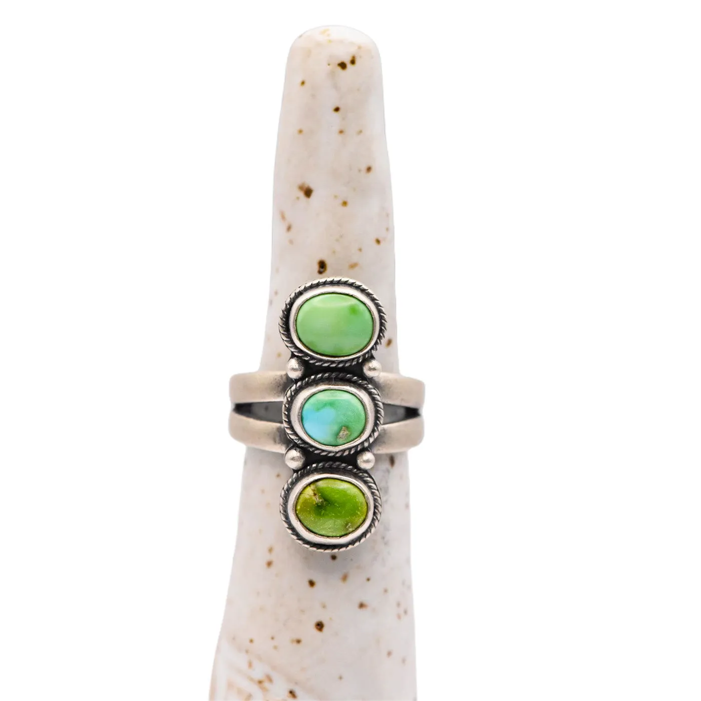 Verde Valley Turquoise Triple Stone Ring  / U.S. Size 6